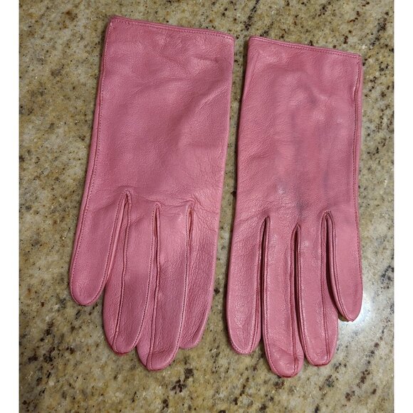 Van Raalte Accessories - Vintage Womens Size S Pink Leather 8" Short Gloves Cabretta